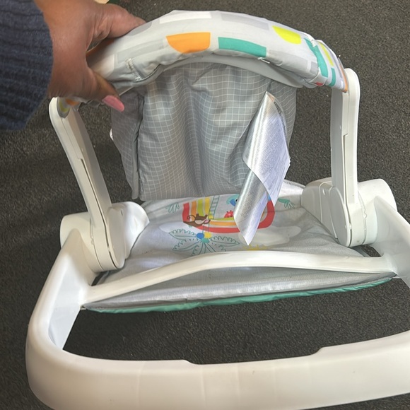 Bright Stars Sit me up baby chair - Picture 4 of 11